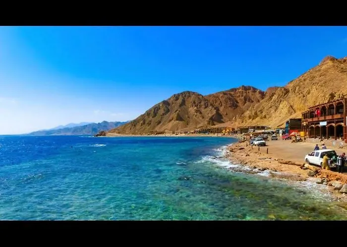 Laguna Pearl Private & Pool Apartment *